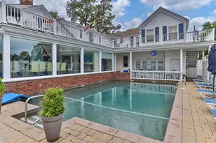 15 Cottage St, Provincetown, MA 02657 - Photo 1