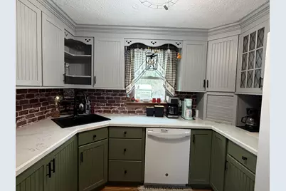 9 Bittersweet Road, Falmouth, MA 02536 - Photo 4