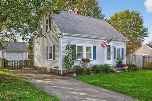 10 Trenton St, Yarmouth, MA 02673 - Photo 2