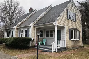 101 Cottonwood Ln, Barnstable, MA 02632 - Photo 2