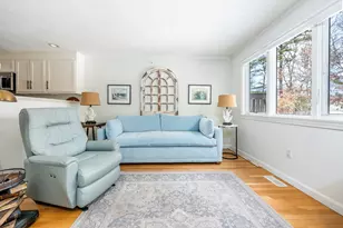 34 Bonwood Dr, Mashpee, MA 02649 - Photo 4