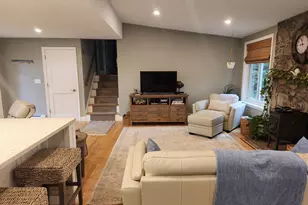 10 Howard Ave, Bourne, MA 02553 - Photo 10