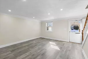 8 Captain Cook Ln, Barnstable, MA 02632 - Photo 14