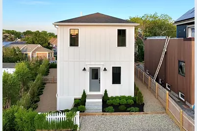 29 Cemetery Road #1, Provincetown, MA 02657 - Photo 2