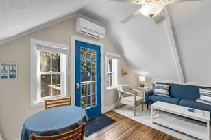 15 Carver St, Provincetown, MA 02657 - Photo 1