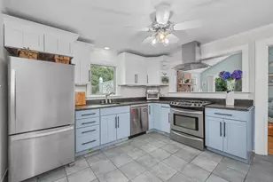 181 School St, Barnstable, MA 02635 - Photo 8