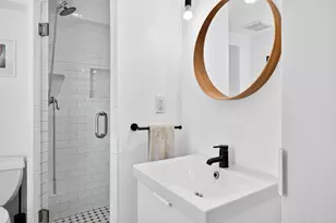 476 Commercial St, Provincetown, MA 02657 - Photo 10