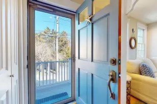 12 Franklin St, Provincetown, MA 02657 - Photo 6