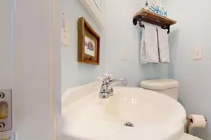 12 Franklin St, Provincetown, MA 02657 - Photo 40