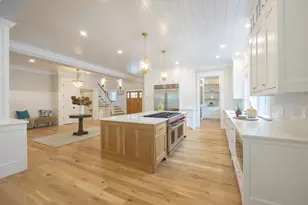 28 Quaker Run Rd, Mashpee, MA 02649 - Photo 4