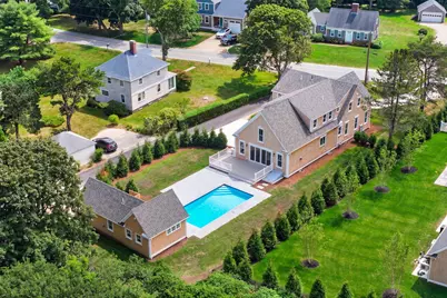 222 Barcliff Avenue, Chatham, MA 02633 - Photo 2