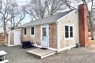 73 Kings Way, Barnstable, MA 02601 - Photo 2