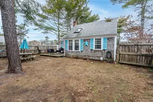 36 Lora Ln, Dennis, MA 02639 - Photo 2