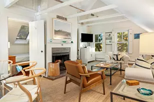 12 Cottage St, Provincetown, MA 02657 - Photo 16