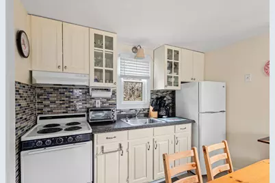 17 Shore Road #UNIT 9, Truro, MA 02666 - Photo 10