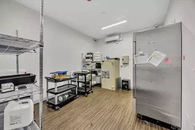 2393 U.S. 6 #Center, Wellfleet, MA 02667 - Photo 16