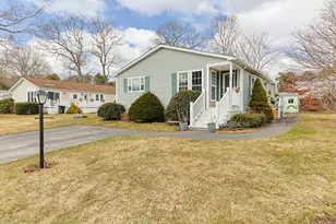 23 Green Holly Dr, Kingston, MA 02364 - Photo 1