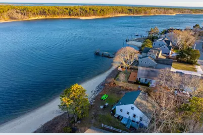 242 Edgewater Drive, Falmouth, MA 02536 - Photo 8