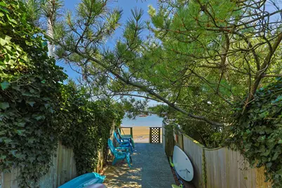 28 Commercial Street #Unit 2, Provincetown, MA 02657 - Photo 44