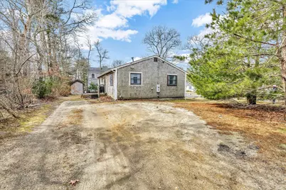 104 Edgewater Drive, Falmouth, MA 02536 - Photo 36