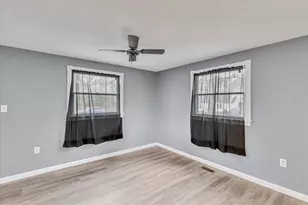 104 Edgewater Dr, Falmouth, MA 02536 - Photo 28