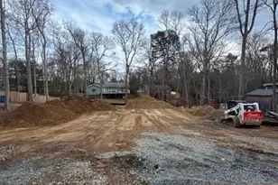 36 Pinecrest Beach Dr, Falmouth, MA 02536 - Photo 1