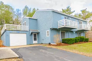 27 Surrey Ln, Bourne, MA 02532 - Photo 4