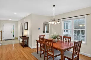 5 Blue Meadow Ct, Bourne, MA 02532 - Photo 4