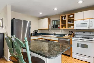 195 Falmouth Rd, Mashpee, MA 02649 - Photo 10