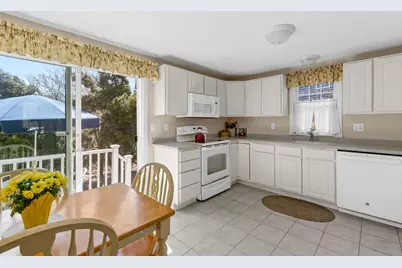 121 Camp Street #UNIT 115, Yarmouth, MA 02673 - Photo 12