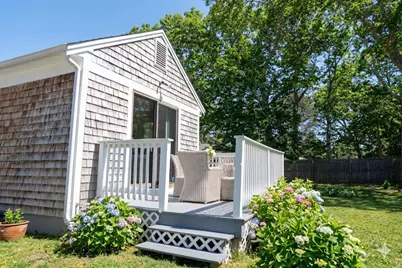 15 Mulford Street, Yarmouth, MA 02664 - Photo 4