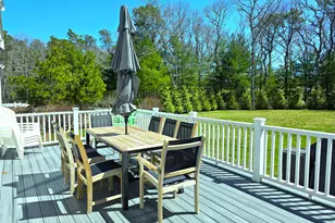 31 Falling Leaf Ln, Barnstable, MA 02655 - Photo 2