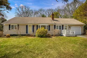 253 Gleneagle Dr, Barnstable, MA 02632 - Photo 4