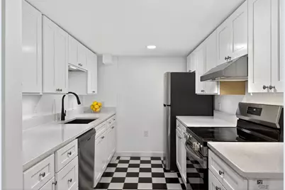 616 Commercial Street #Unit 15, Provincetown, MA 02657 - Photo 12