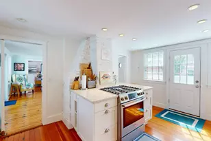 54 Commercial St, Provincetown, MA 02657 - Photo 36