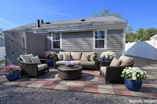 5 Coach House Ln, Dennis, MA 02660 - Photo 10