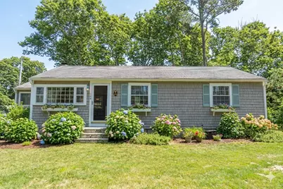 154 Bayridge Drive, Dennis, MA 02660 - Photo 2