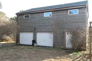 60 Crocker Dr, Edgartown, MA 02539 - Photo 2