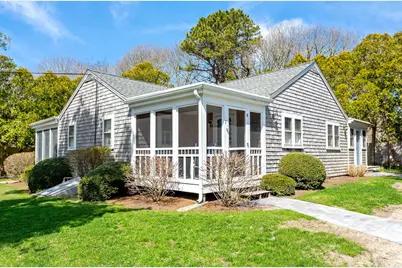 558 Craigville Beach Road #UNIT 7, Barnstable, MA 02632 - Photo 2