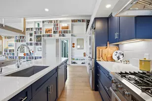 20 Union Ct, Tisbury, MA 02568 - Photo 10