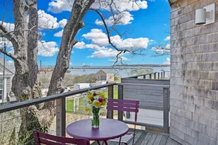 20 Union Ct, Tisbury, MA 02568 - Photo 2