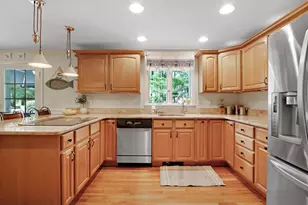 842 Main St, Wareham, MA 02571 - Photo 12