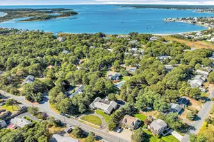 229 S Sea Ave, Yarmouth, MA 02664 - Photo 4