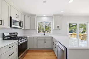 49 Onset Ave, Buzzards Bay, MA 02532 - Photo 8