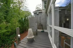 262 Bradford St, Provincetown, MA 02657 - Photo 8