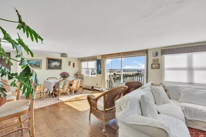 16 Macmillan Pier, Provincetown, MA 02657 - Photo 6