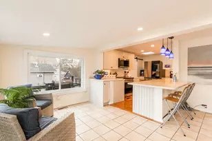 10 Sunset Ave, Wareham, MA 02558 - Photo 10