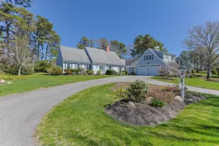 56 Shad Bush Cir, Dennis, MA 02641 - Photo 4