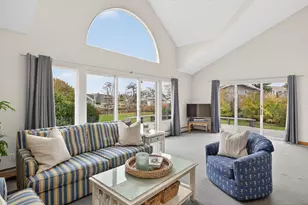 15 Hedge Ln, Falmouth, MA 02540 - Photo 14