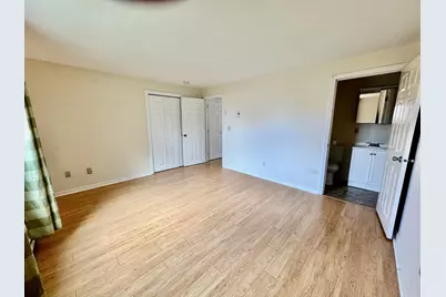 775 W Main Street #APT 5, Barnstable, MA 02601 - Photo 16